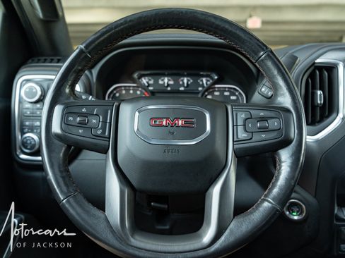 Used 2019 GMC Sierra 1500 AT4 w/ AT4 Premium Package AWD/4WD image 9