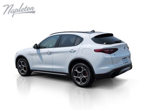 Used 2023 Alfa Romeo Stelvio Ti w/ Active Assist Plus Package AWD/4WD image 3