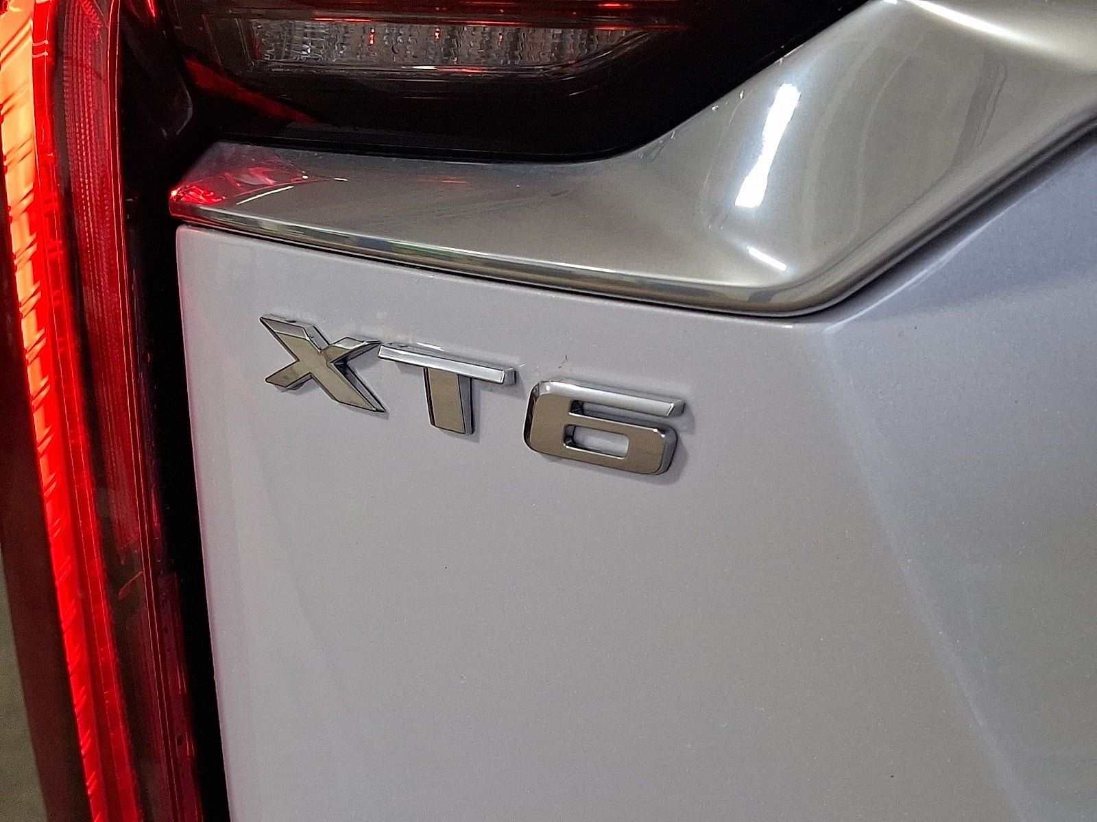 Certified 2023 Cadillac XT6 Premium Luxury AWD/4WD image 34