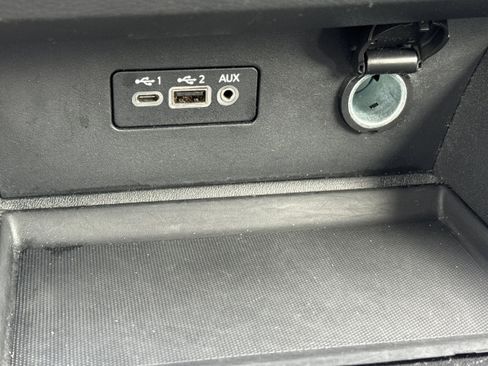 Used 2025 Nissan Altima 2.5 SV FWD image 28