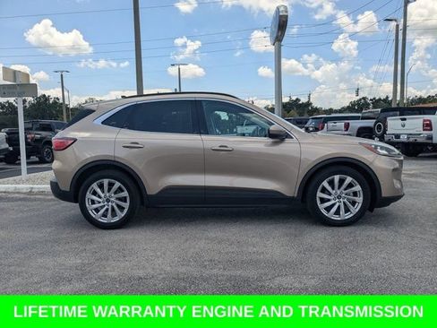 Certified 2021 Ford Escape Titanium w/ Titanium Elite Package FWD image 4