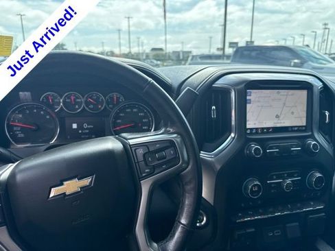 Used 2020 Chevrolet Silverado 1500 LTZ w/ LTZ Premium Package AWD/4WD image 10