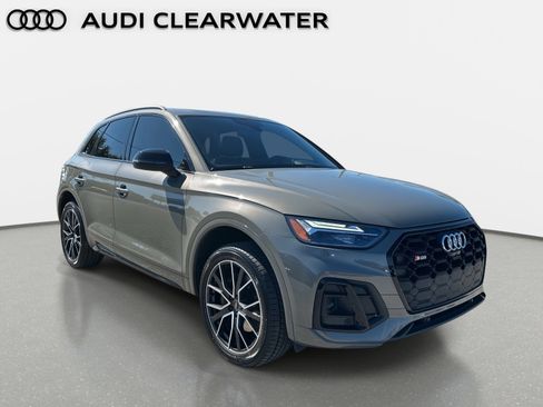 Used 2023 Audi SQ5 Premium Plus w/ Premium Plus Package image 7