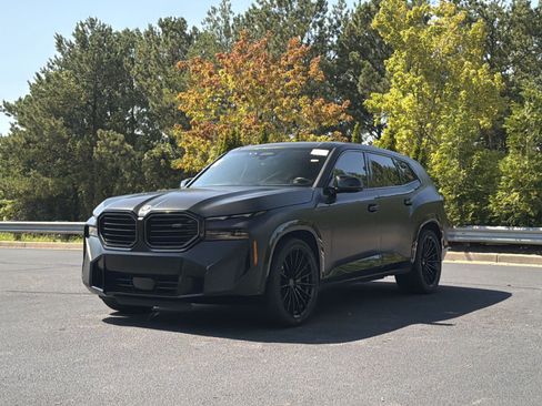 Used 2023 BMW XM AWD/4WD image 10