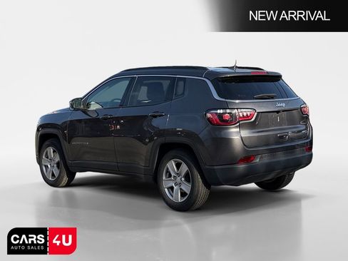 Used 2022 Jeep Compass Latitude image 5