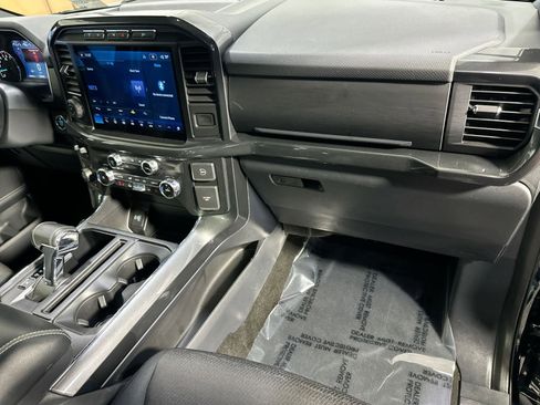 Used 2022 Ford F150 XLT w/ Equipment Group 302A High image 37