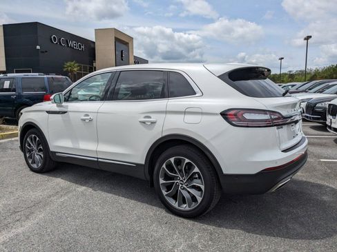 Certified 2023 Lincoln Nautilus Reserve w/ Equipment Group 201A image 9