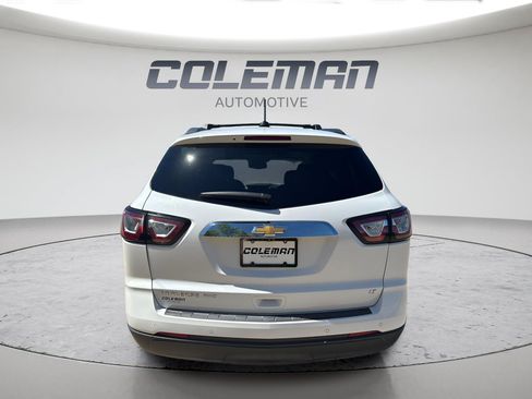 Used 2017 Chevrolet Traverse LT AWD/4WD image 4