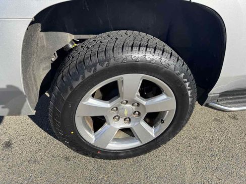 Used 2018 Chevrolet Tahoe Premier image 46