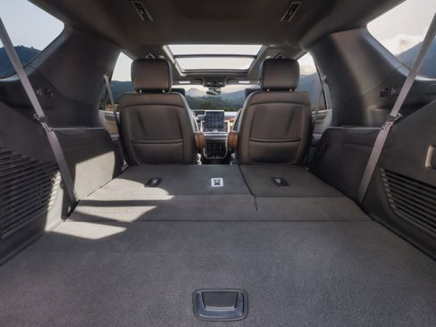 New 2026 GMC Yukon Denali image 5