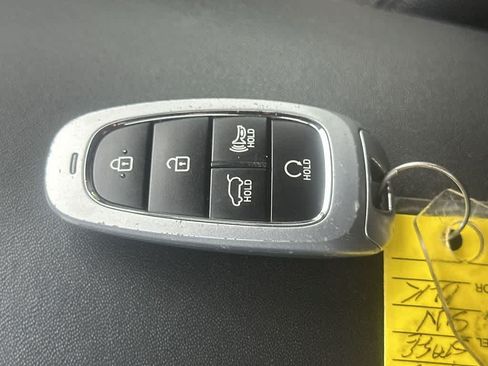 Used 2023 Hyundai Santa Fe SEL FWD image 29