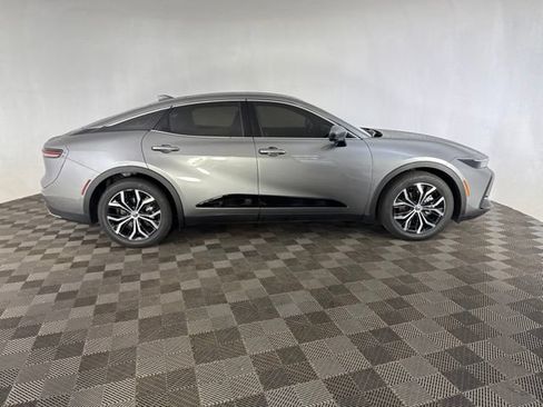 Used 2024 Toyota Crown AWD/4WD image 5