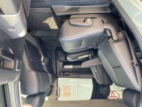 Used 2021 Toyota Sequoia TRD Pro AWD/4WD image 22