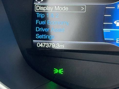 Used 2019 Ford Fusion Titanium AWD/4WD image 34
