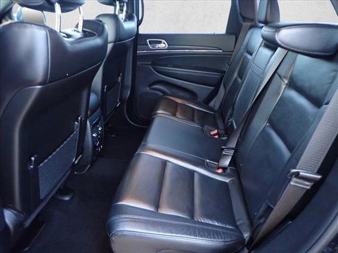 Used 2021 Jeep Grand Cherokee Limited image 10