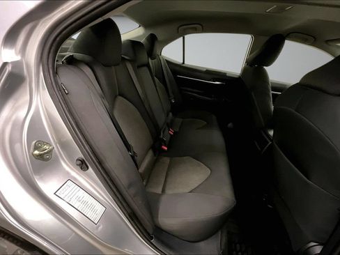 Used 2020 Toyota Camry LE FWD image 25