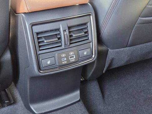 Certified 2025 Subaru Forester Touring AWD/4WD image 15
