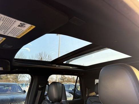 Used 2019 Lincoln Navigator L Reserve image 30