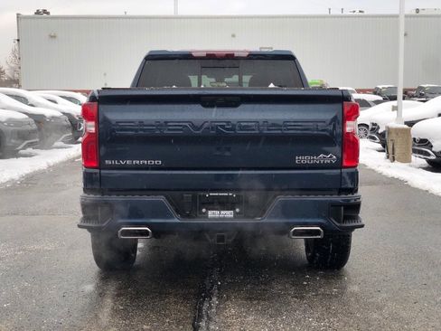 Used 2020 Chevrolet Silverado 1500 High Country w/ Technology Package image 5
