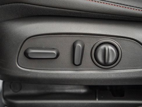 New 2026 Chevrolet Trax RS w/ Driver Confidence Package image 34