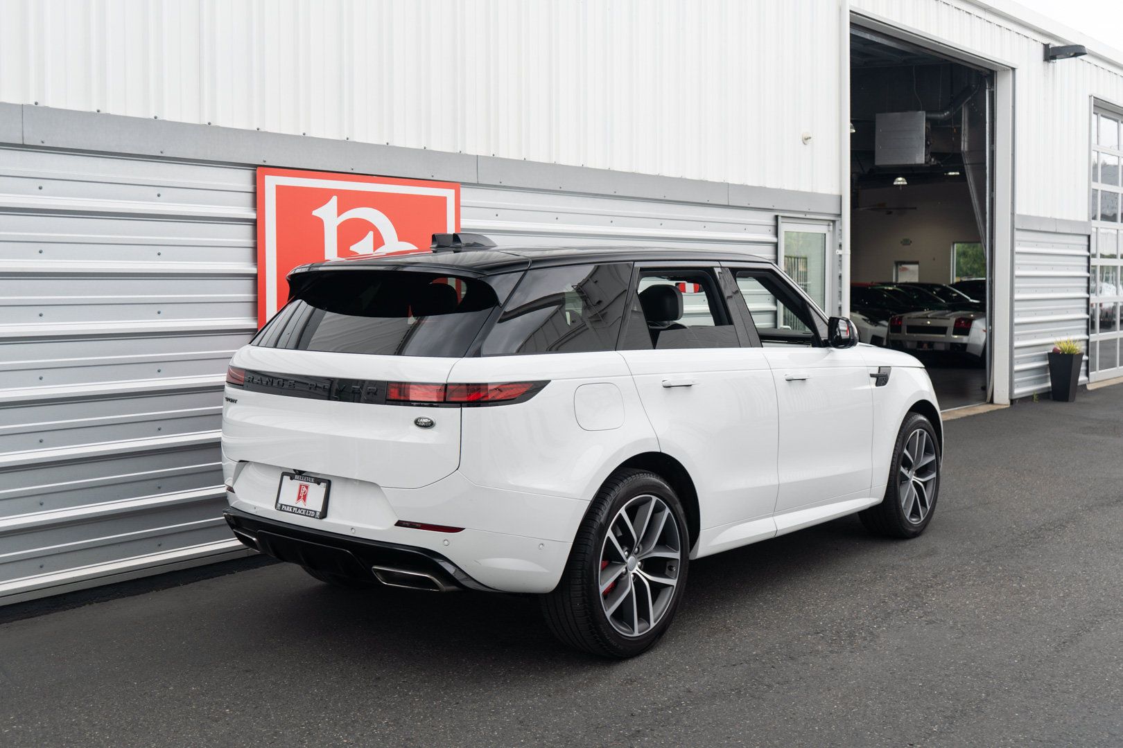 Used 2023 Land Rover Range Rover Sport SE Dynamic AWD/4WD image 44