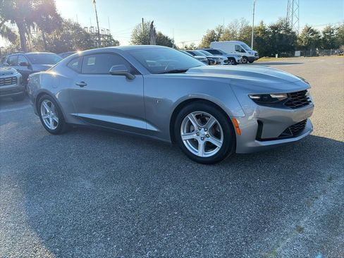 Used 2024 Chevrolet Camaro LT image 4