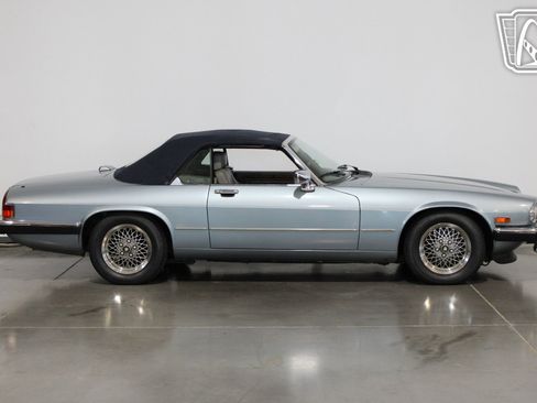 Used 1990 Jaguar XJS V12 Convertible image 31