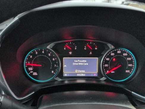 Used 2020 Chevrolet Equinox Premier image 12