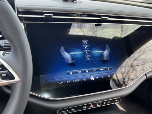 New 2026 Mercedes-Benz E 450 4MATIC Sedan image 19