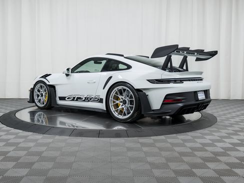 Certified 2025 Porsche 911 GT3 RS image 3