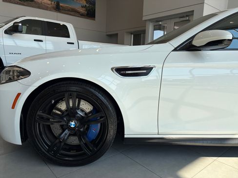 Used 2016 BMW M5 RWD image 10