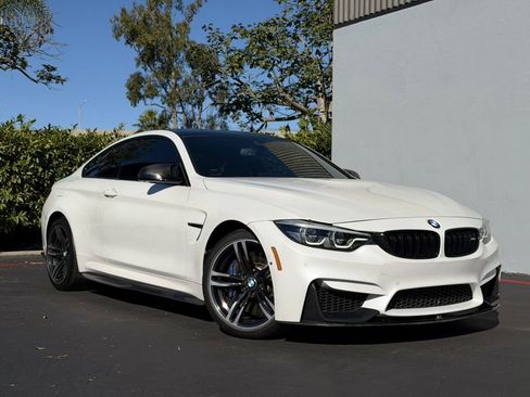 Used 2018 BMW M4 Coupe image 1