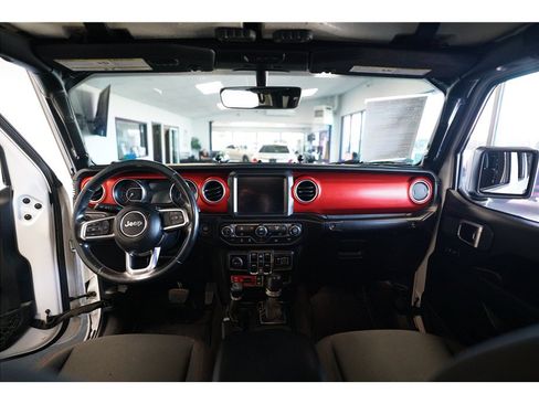 Used 2020 Jeep Gladiator Rubicon AWD/4WD image 15