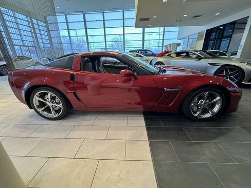 Used 2011 Chevrolet Corvette Grand Sport w/ Preferred Equipment Group image 6