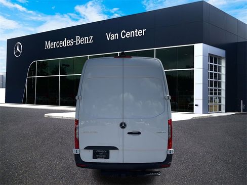 New 2025 Mercedes-Benz Sprinter 2500 image 5