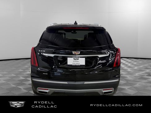 Used 2022 Cadillac XT5 Premium Luxury w/ Platinum Package AWD/4WD image 4