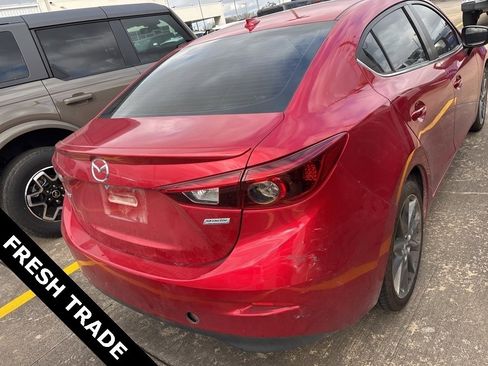 Used 2018 MAZDA MAZDA3 Grand Touring image 7