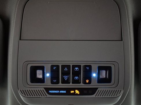 Used 2023 Ford Explorer Limited w/ Limited Technology Package image 36