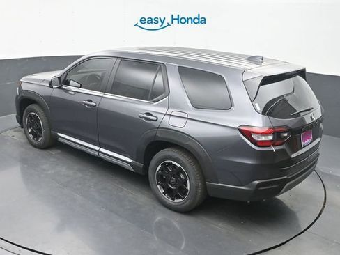 Used 2025 Honda Pilot EX-L image 23