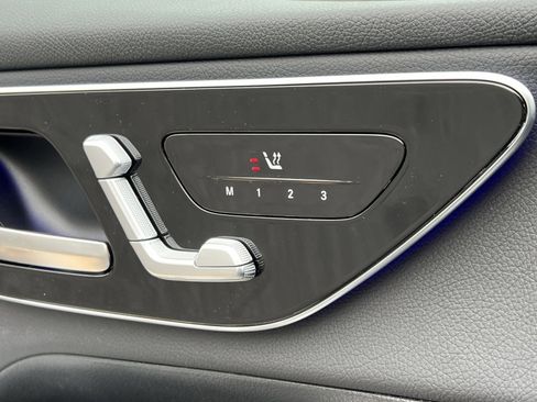 New 2026 Mercedes-Benz GLC 300 4MATIC image 33