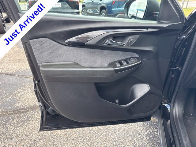 Used 2023 Chevrolet TrailBlazer LS FWD image 18