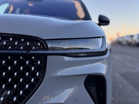 New 2026 Lincoln Nautilus Premier w/ Equipment Group 102A AWD/4WD image 8