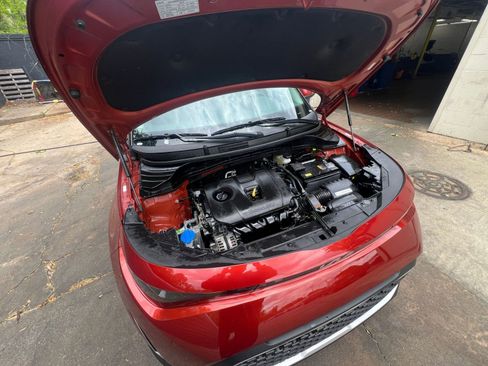 Used 2025 Kia Soul LX w/ LX Technology Package image 27