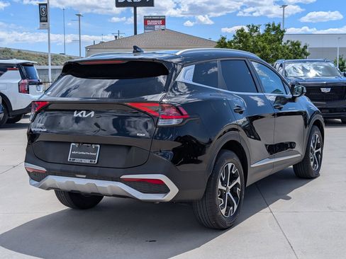 Certified 2025 Kia Sportage EX AWD/4WD image 5