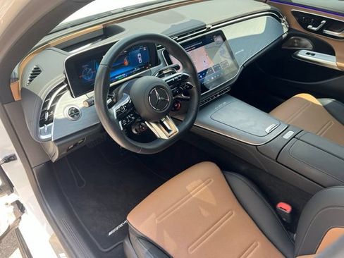 Certified 2026 Mercedes-Benz E 53 AMG e 4MATIC Sedan image 31