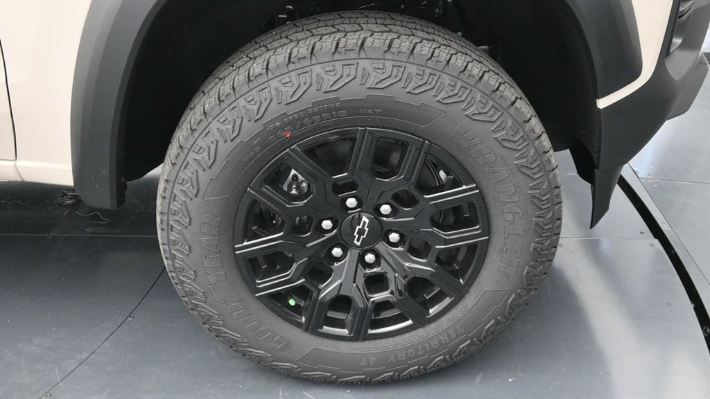 New 2026 Chevrolet Colorado Trail Boss AWD/4WD image 16