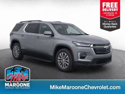 Used 2023 Chevrolet Traverse LT