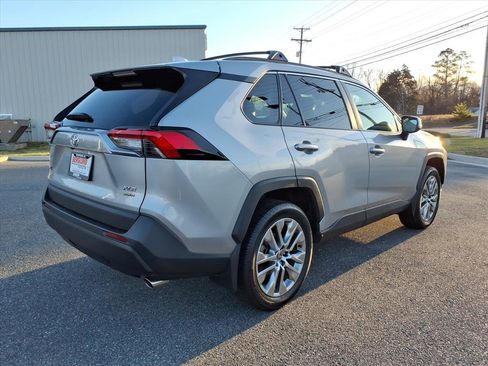 Certified 2023 Toyota RAV4 XLE Premium image 4