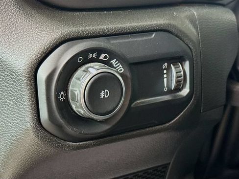 Used 2023 Jeep Wrangler Unlimited Sport AWD/4WD image 15