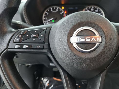 Used 2025 Nissan Sentra S FWD image 29